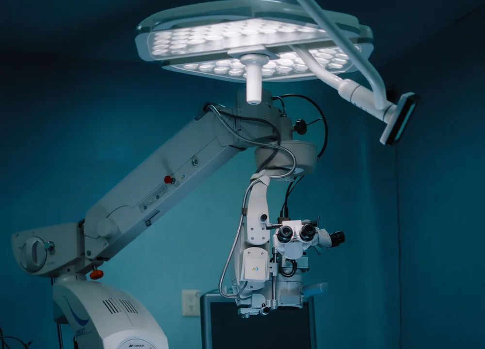 Robotik Radikal Nefrektomi: Böbreğin Tamamının Alınması Ne Zaman Gerekir?